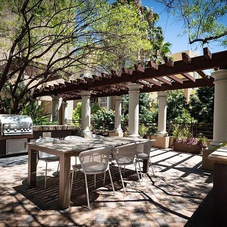Woodland Hills Luxury Apt 2 Bed Ca Los Ángeles Exterior foto