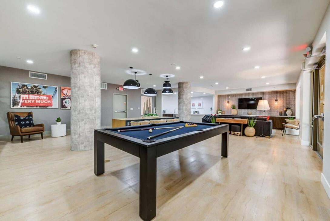 Woodland Hills Luxury Apt 2 Bed Ca Los Ángeles Exterior foto