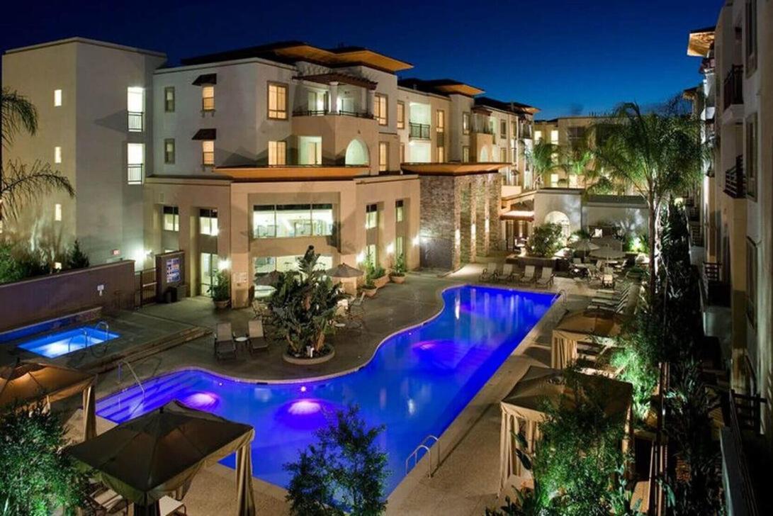 Woodland Hills Luxury Apt 2 Bed Ca Los Ángeles Exterior foto